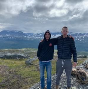 Meet your Posher, Erich